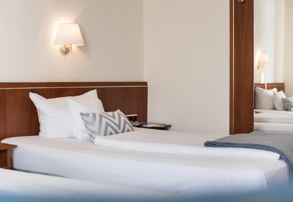 Akzent Hotel Koehler Gießen Buitenkant foto