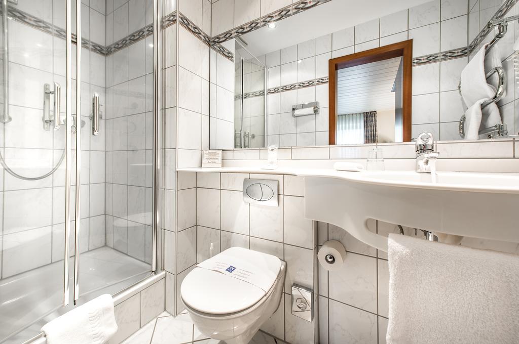Akzent Hotel Koehler Gießen Buitenkant foto
