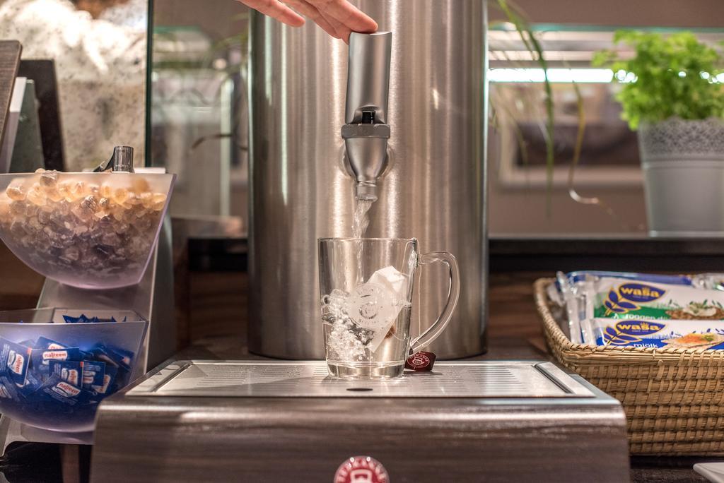 Akzent Hotel Koehler Gießen Buitenkant foto
